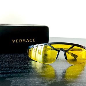 Versace VE 4349 Sunglasses